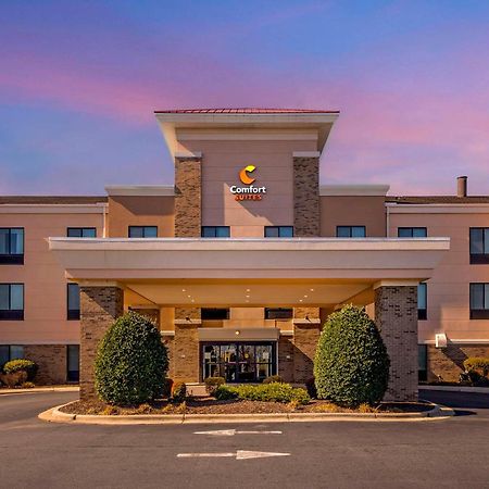 Comfort Suites Whitsett - Greensboro East Exterior photo